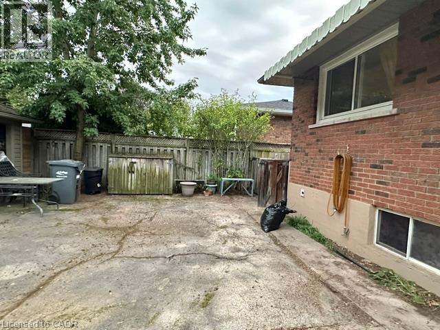 2428 Eileen Drive, Burlington, Ontario  L7R 1M8 - Photo 4 - 40864220
