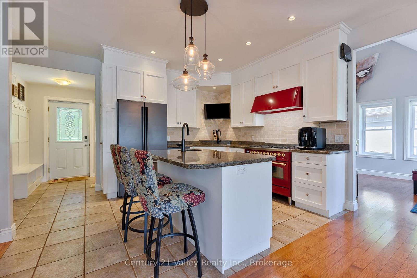 121 Wolfe Rapids Road, Greater Madawaska, Ontario  K0J 2R0 - Photo 14 - X13804894