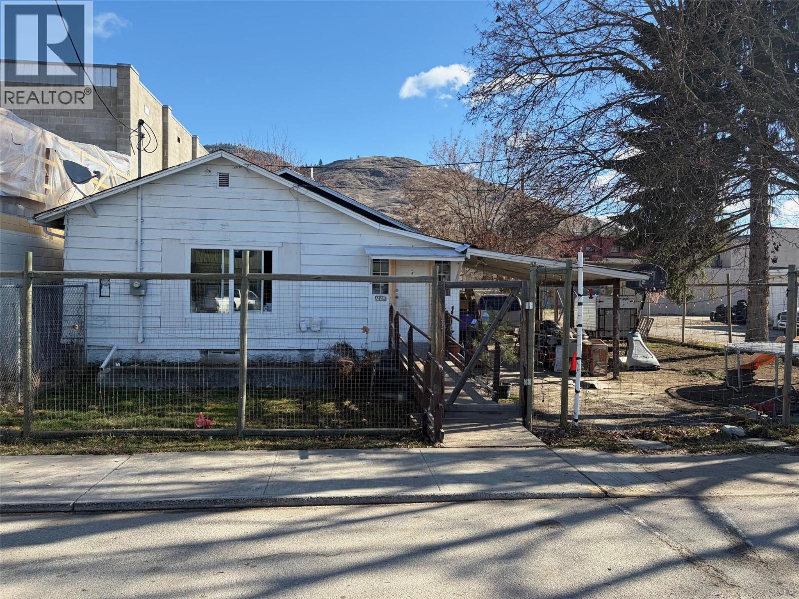 7440 3rd Street, Grand Forks, British Columbia