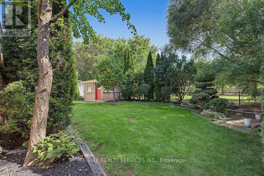 33 Woodvalley Drive, Brampton, Ontario  L7A 1Z4 - Photo 43 - W13804882
