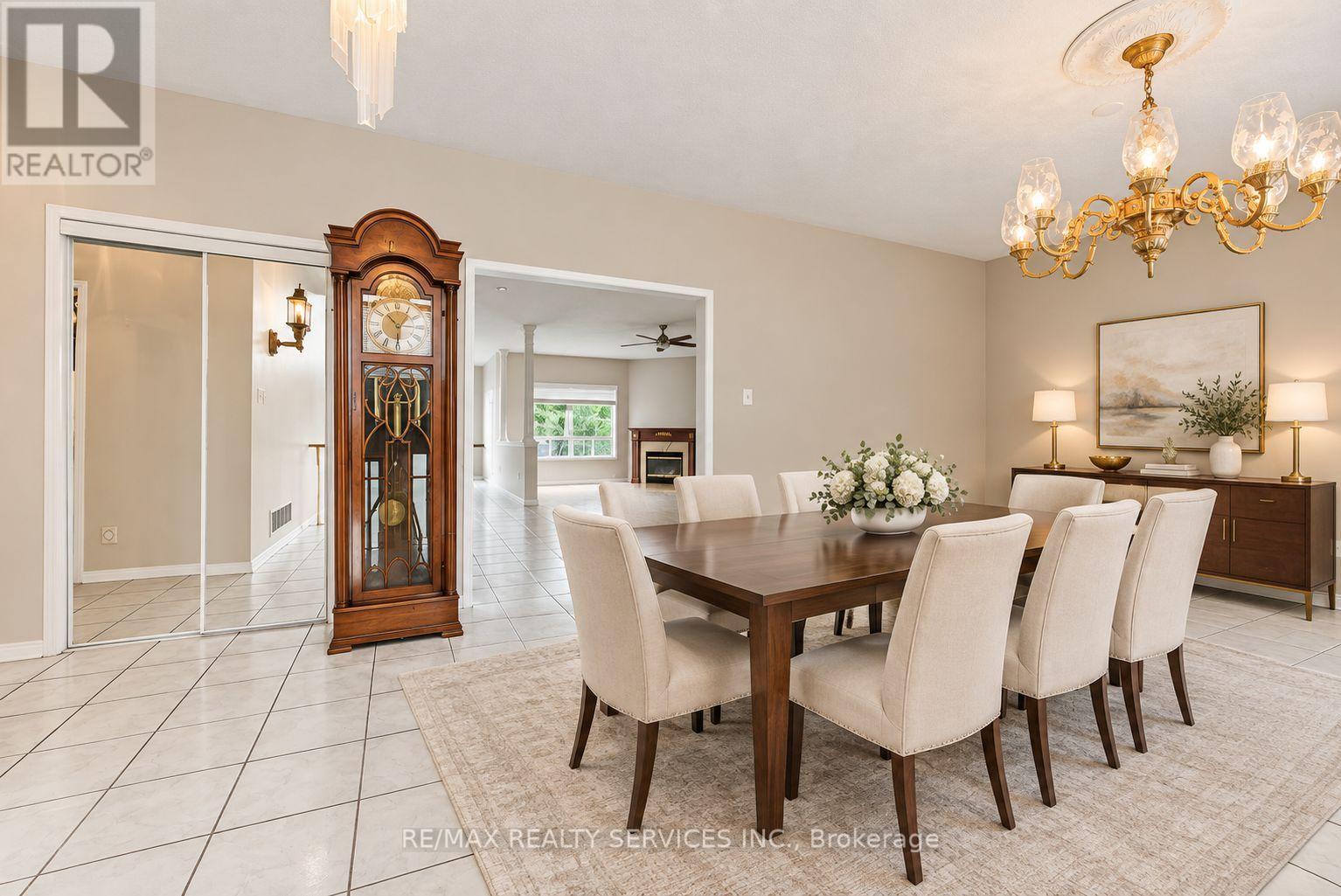 33 Woodvalley Drive, Brampton, Ontario  L7A 1Z4 - Photo 9 - W13804882