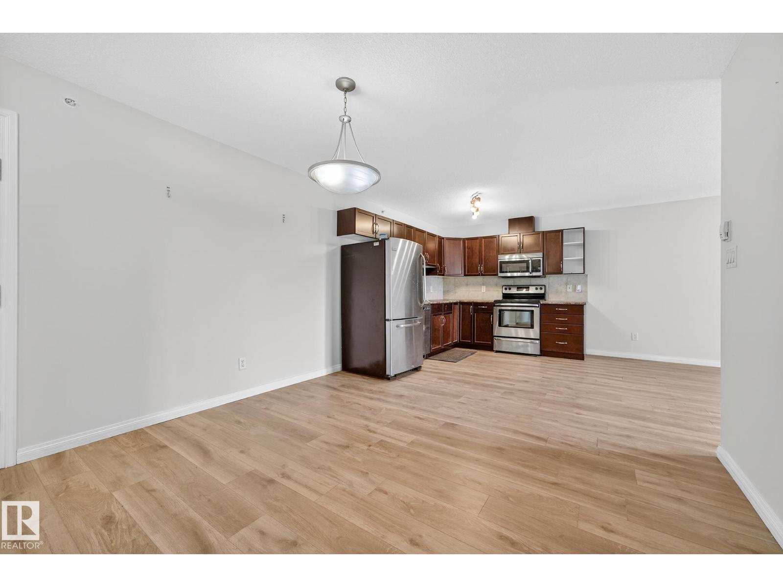 #416 1204 156 St NW, Edmonton, Alberta  T6R 0R6 - Photo 4 - E4509467