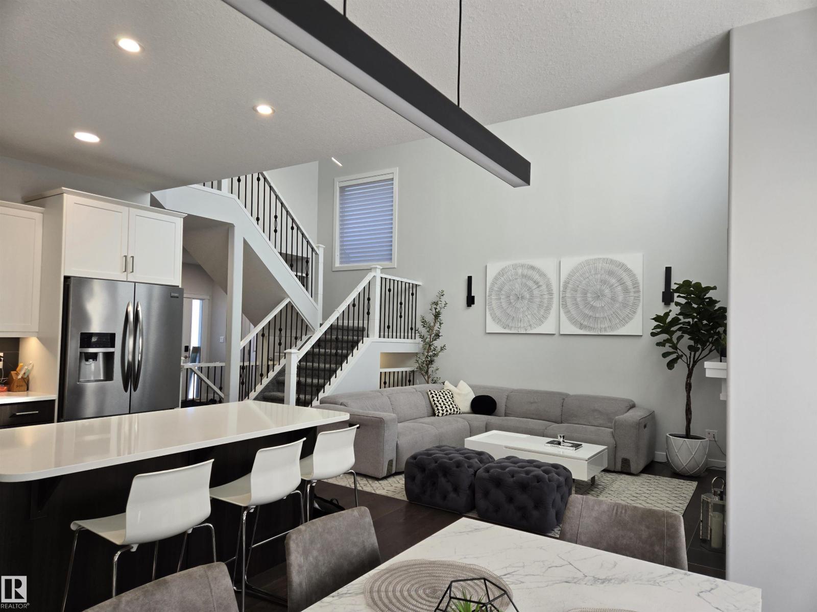 15883 13 Av SW, Edmonton, Alberta  T6W 2H5 - Photo 6 - E4509471