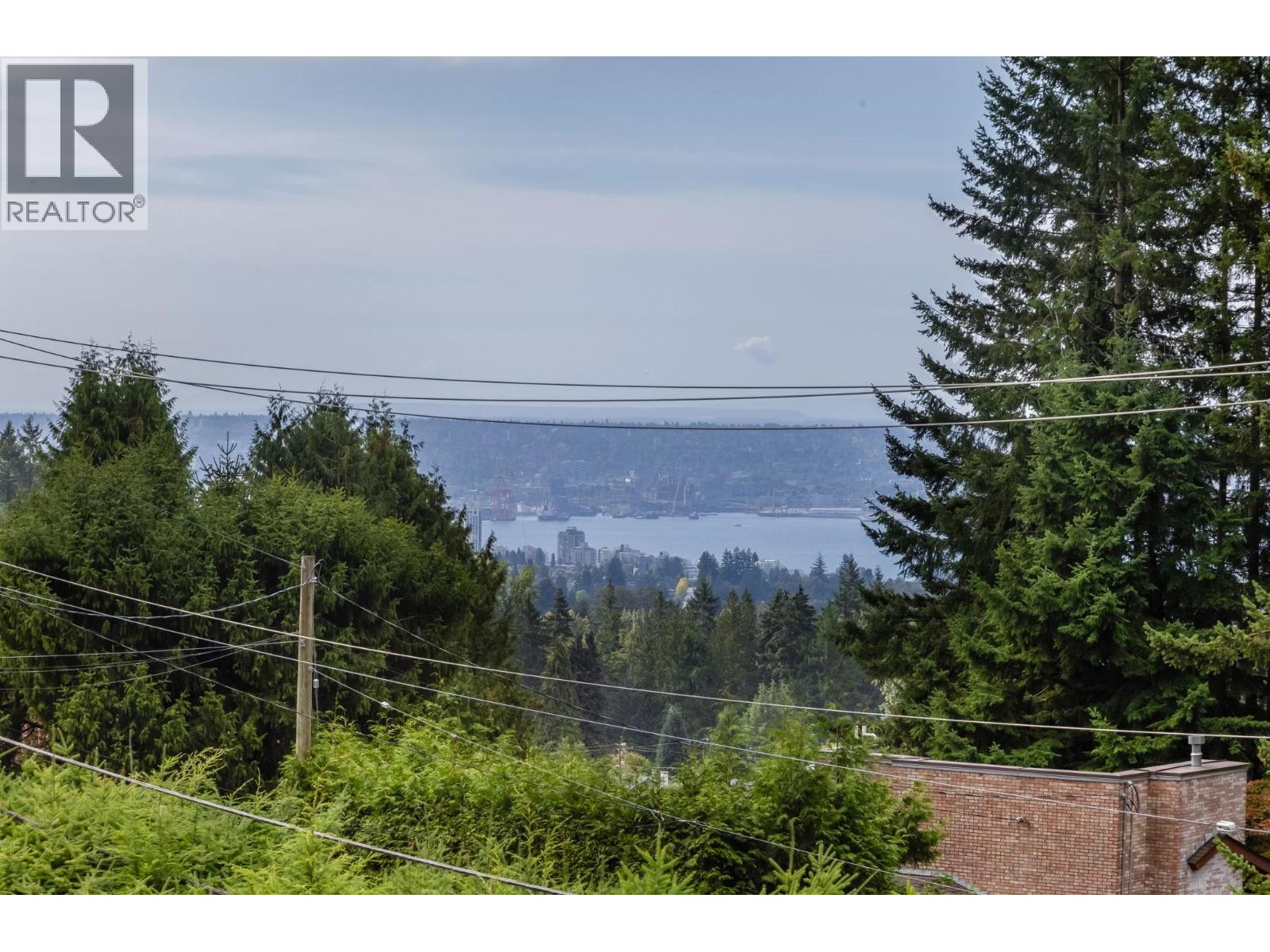 456 Montroyal Boulevard, North Vancouver, British Columbia  V7N 3E1 - Photo 40 - R3164078