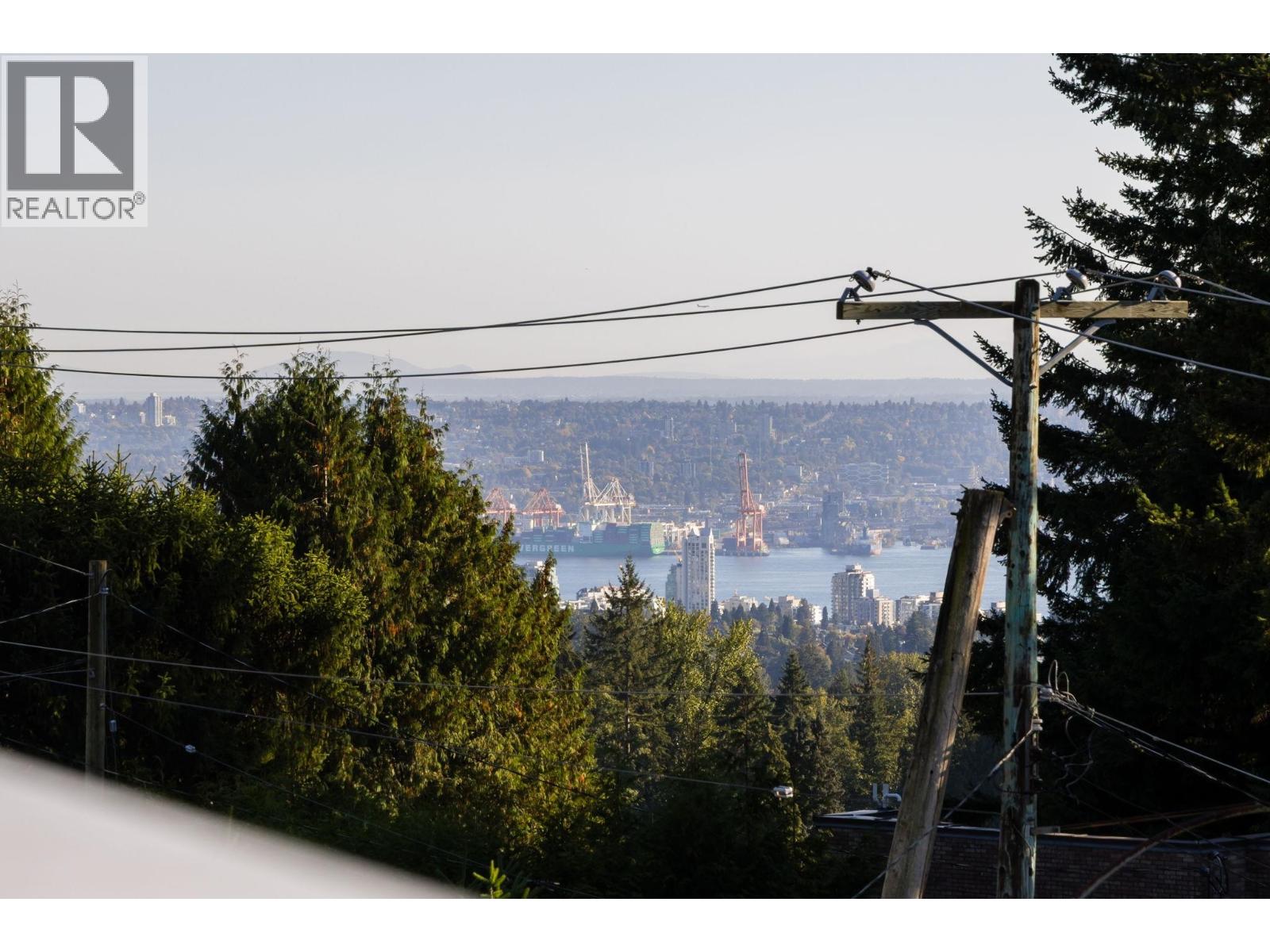 456 Montroyal Boulevard, North Vancouver, British Columbia  V7N 3E1 - Photo 39 - R3164078