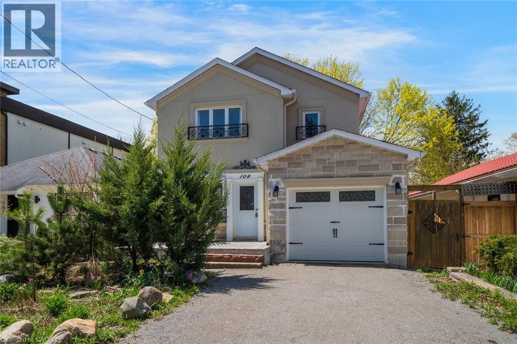 108 OLDE BAYVIEW Avenue, Richmond Hill, Ontario