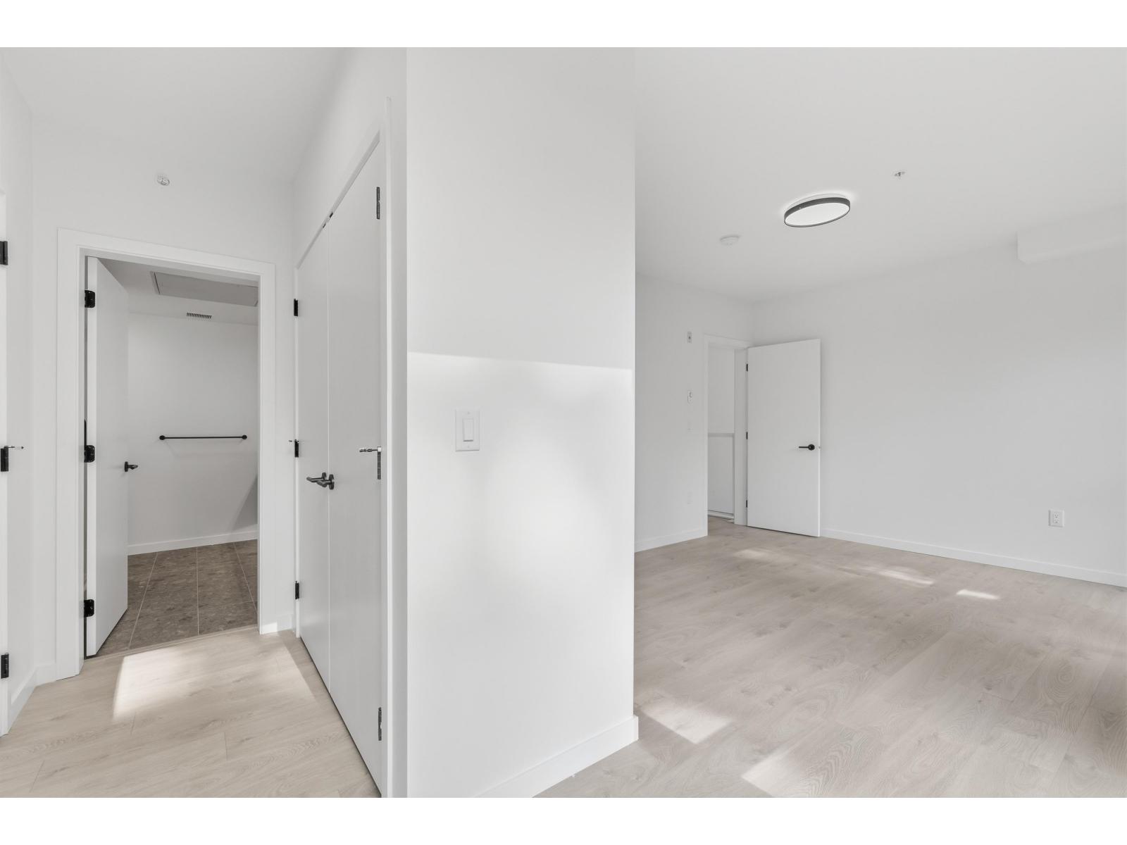 102 6585 195a Street, Surrey, British Columbia  V4N 6B5 - Photo 12 - R3165017