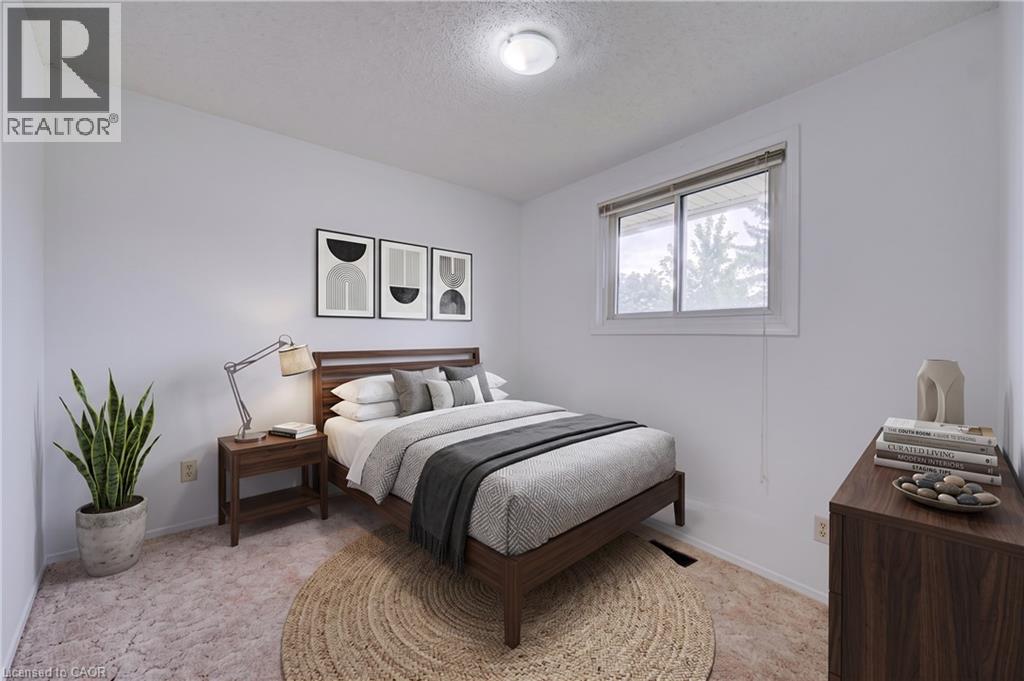 602 Highpoint Avenue, Waterloo, Ontario  N2L 4N1 - Photo 18 - 40864527