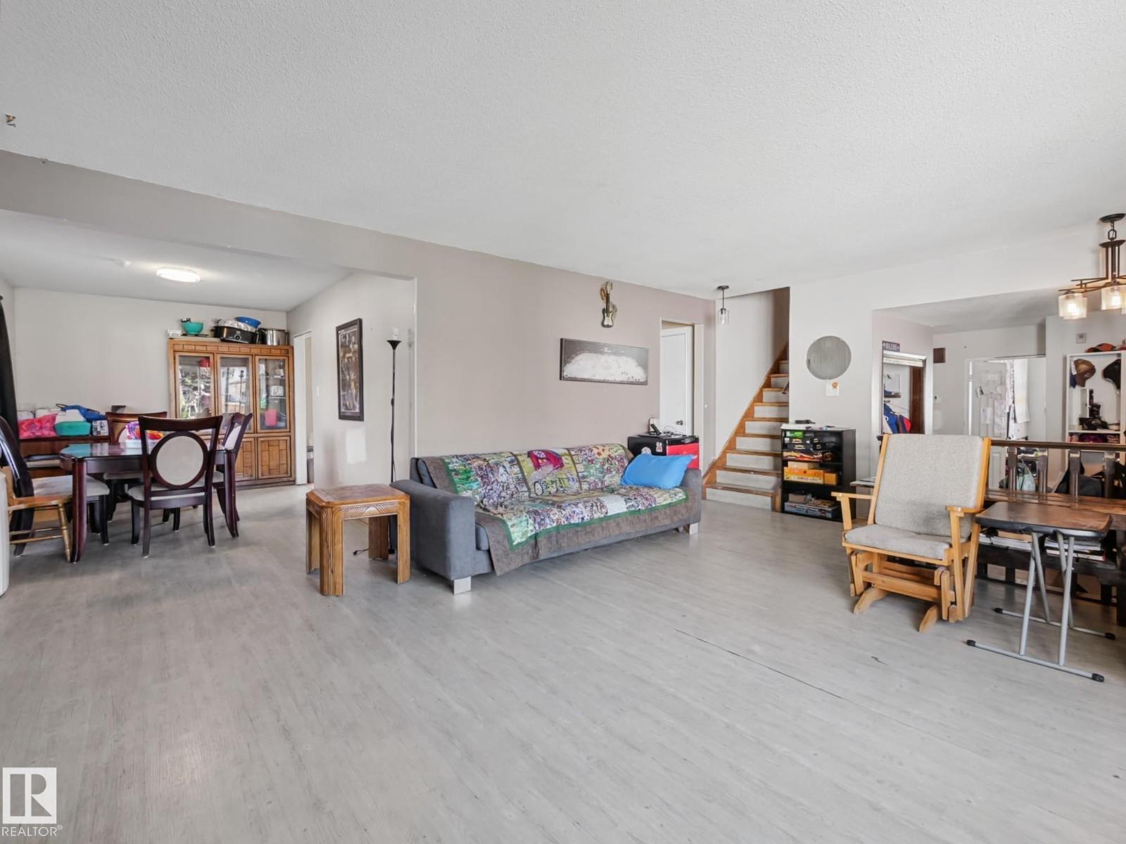 3515 51 St NW, Edmonton, Alberta  T6L 1C7 - Photo 12 - E4509473