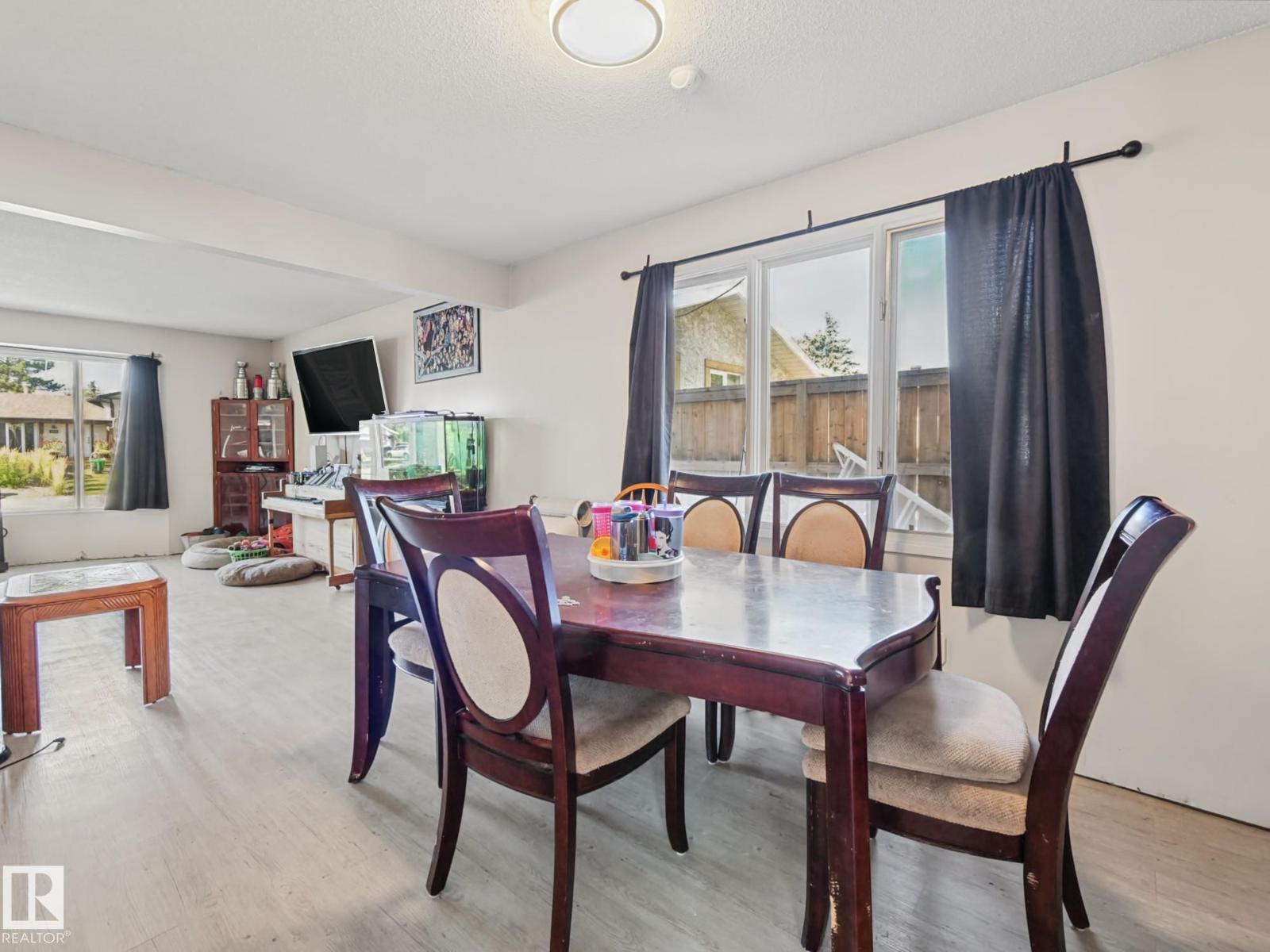 3515 51 St NW, Edmonton, Alberta  T6L 1C7 - Photo 18 - E4509473