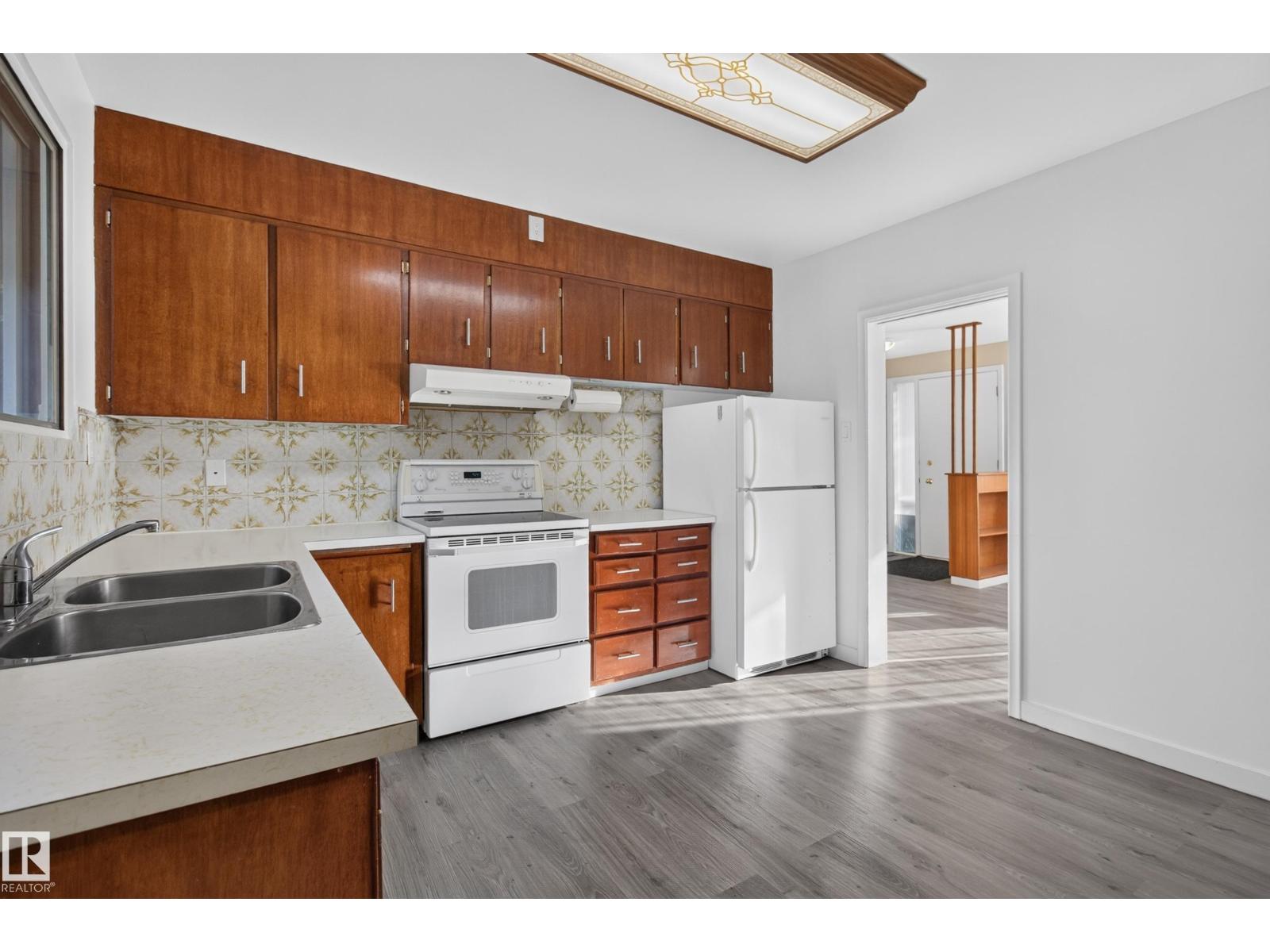 140 Willow St, Sherwood Park, Alberta  T8A 1P2 - Photo 12 - E4509474