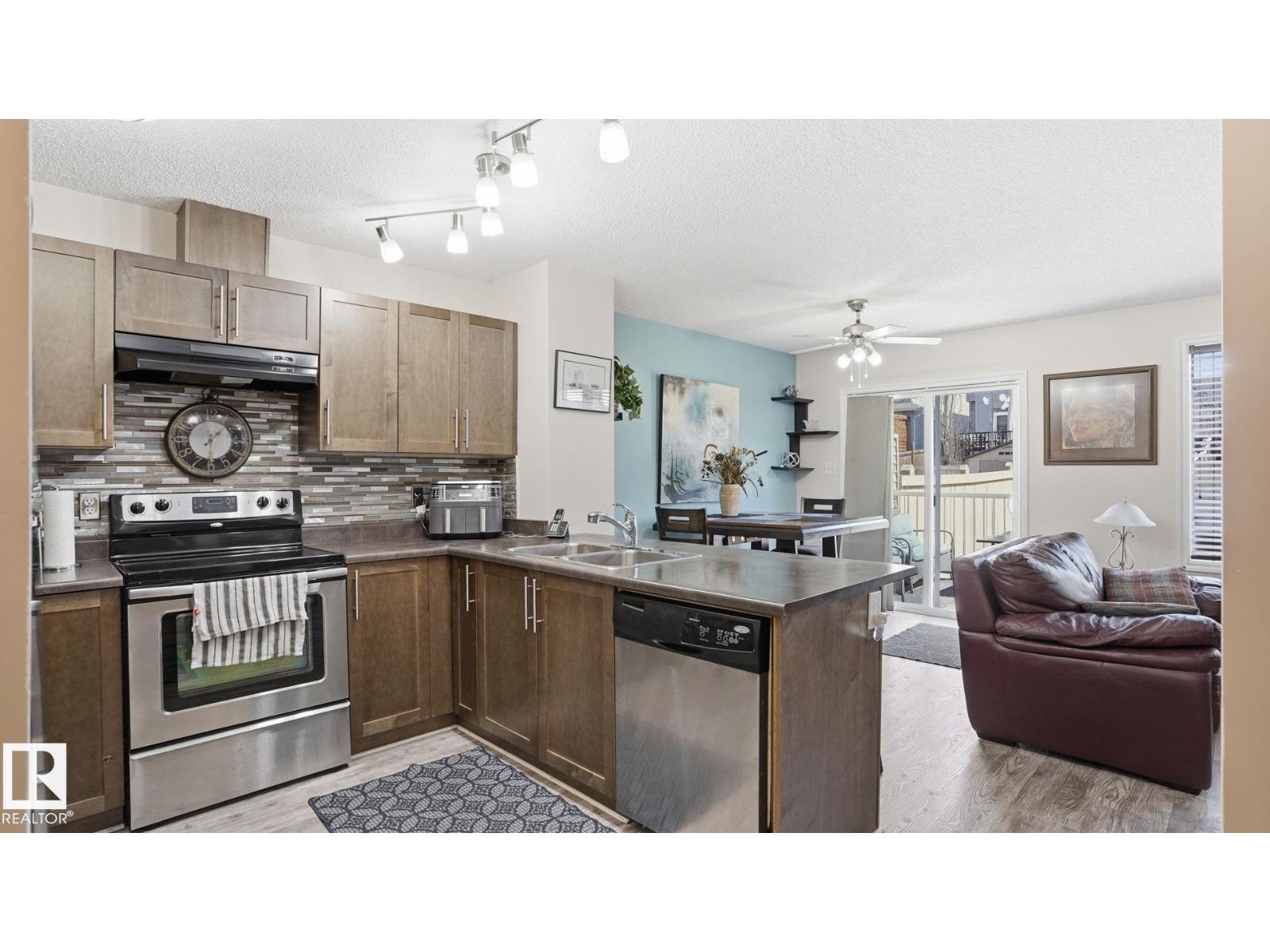 1709 64 St SW, Edmonton, Alberta  T6X 0M8 - Photo 6 - E4509475