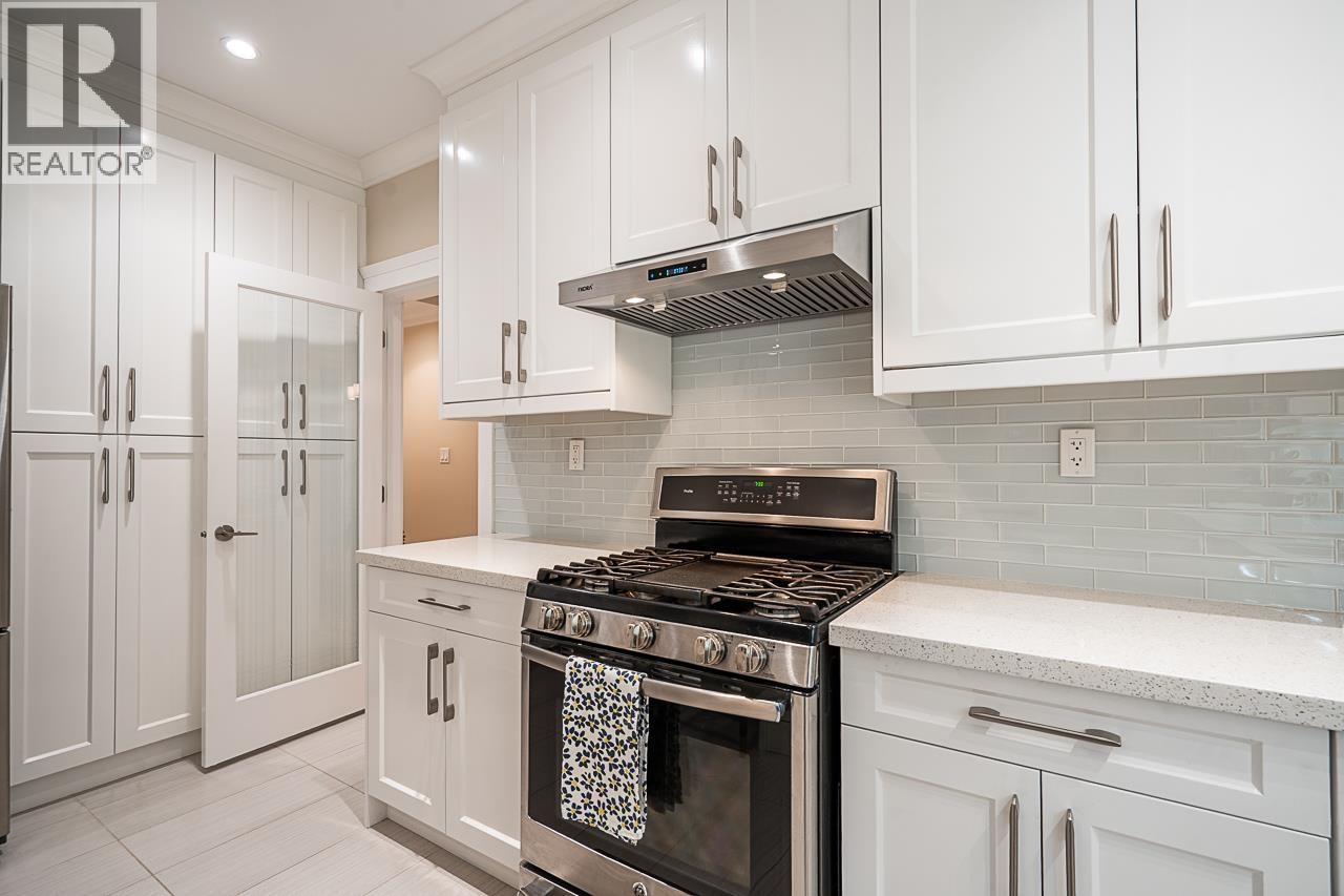 4591 Grassmere Street, Burnaby, British Columbia  V5G 2N8 - Photo 8 - R3166588