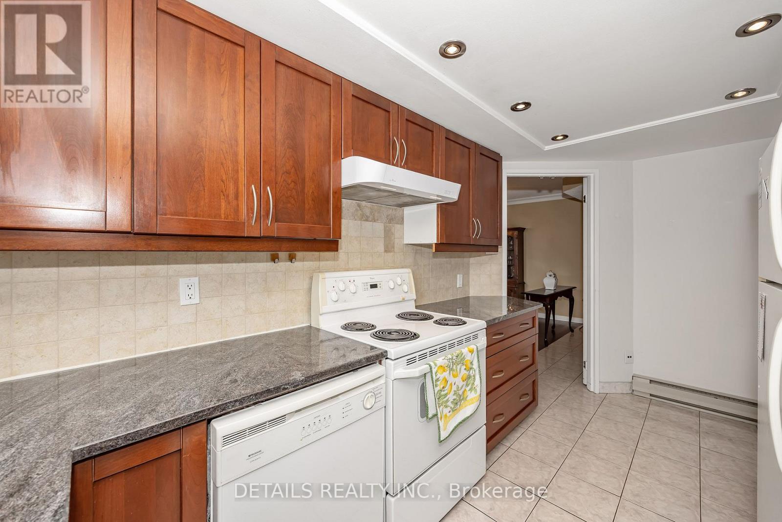 908 - 1705 Playfair Drive, Ottawa, Ontario  K1H 8P6 - Photo 13 - X13804942