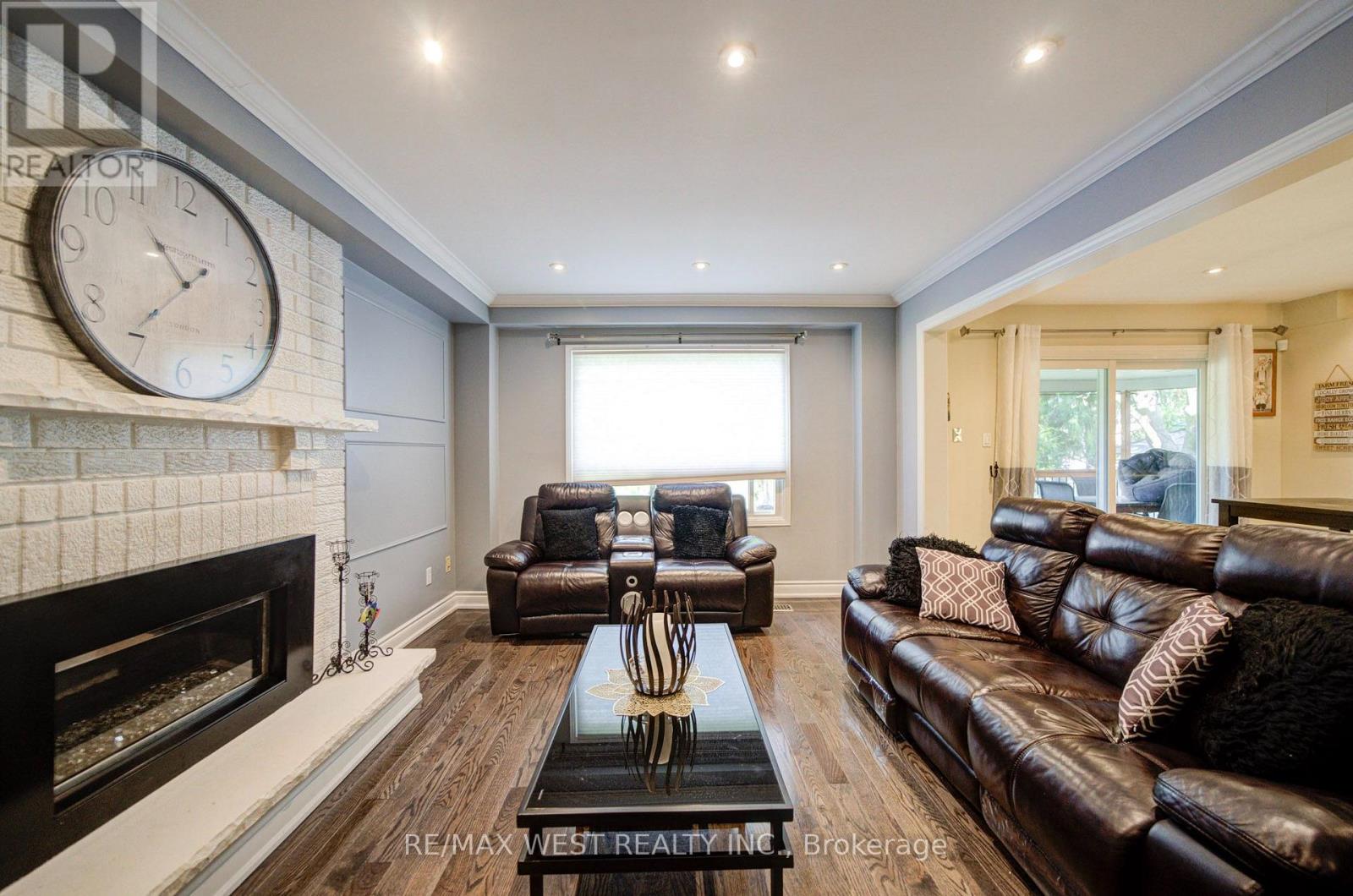 114 Robert Adams Drive, Clarington, Ontario  L1E 2C5 - Photo 14 - E13804910
