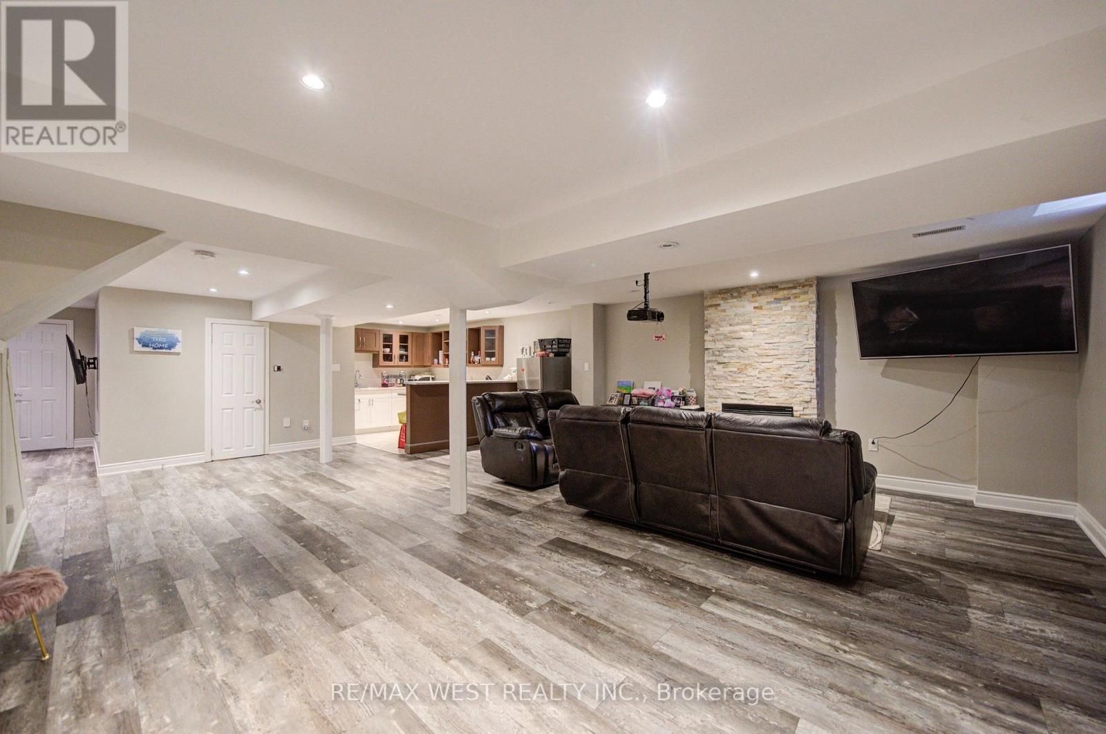 114 Robert Adams Drive, Clarington, Ontario  L1E 2C5 - Photo 46 - E13804910
