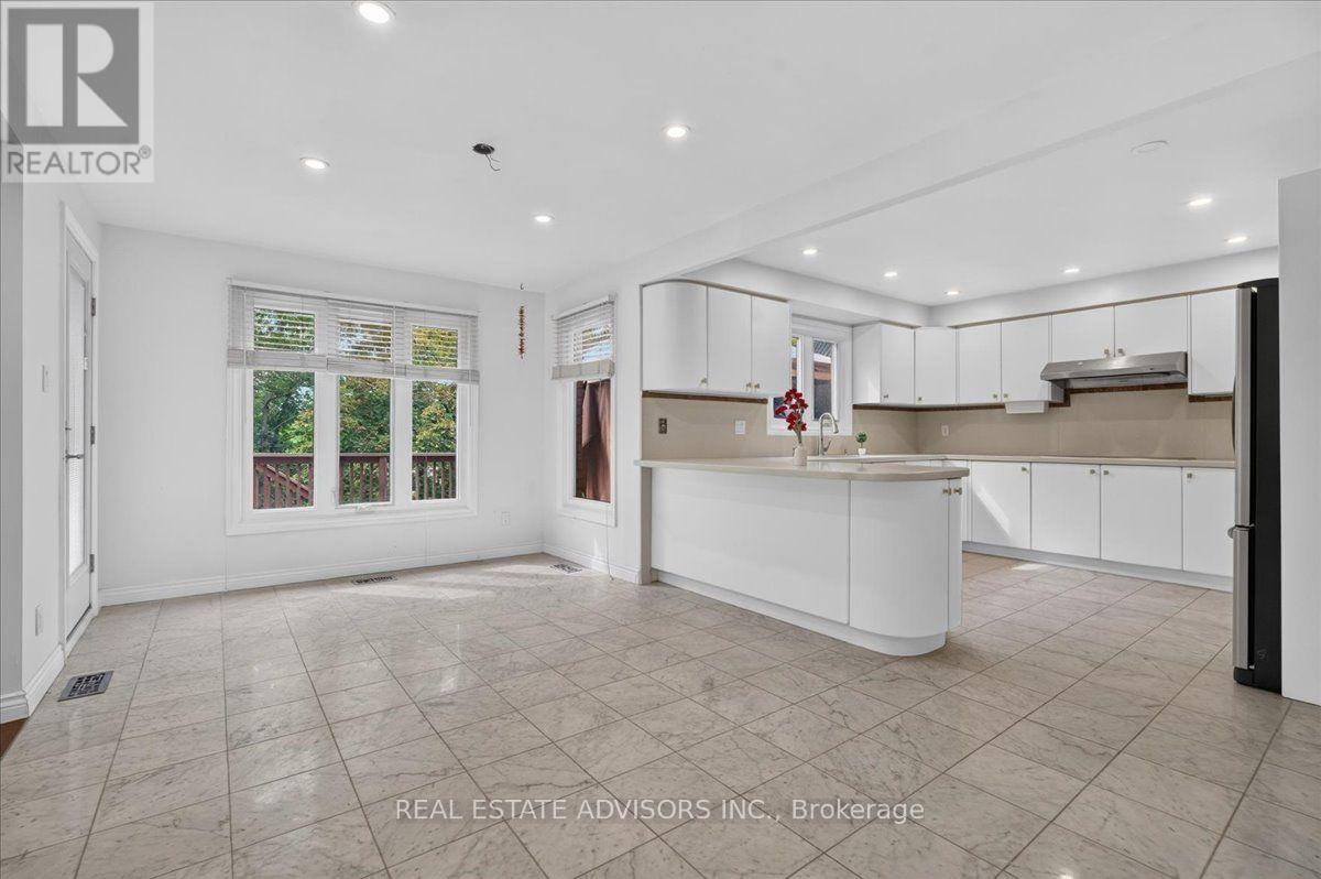 1 Bronte Road, Markham, Ontario  L3T 7H5 - Photo 24 - N13805010