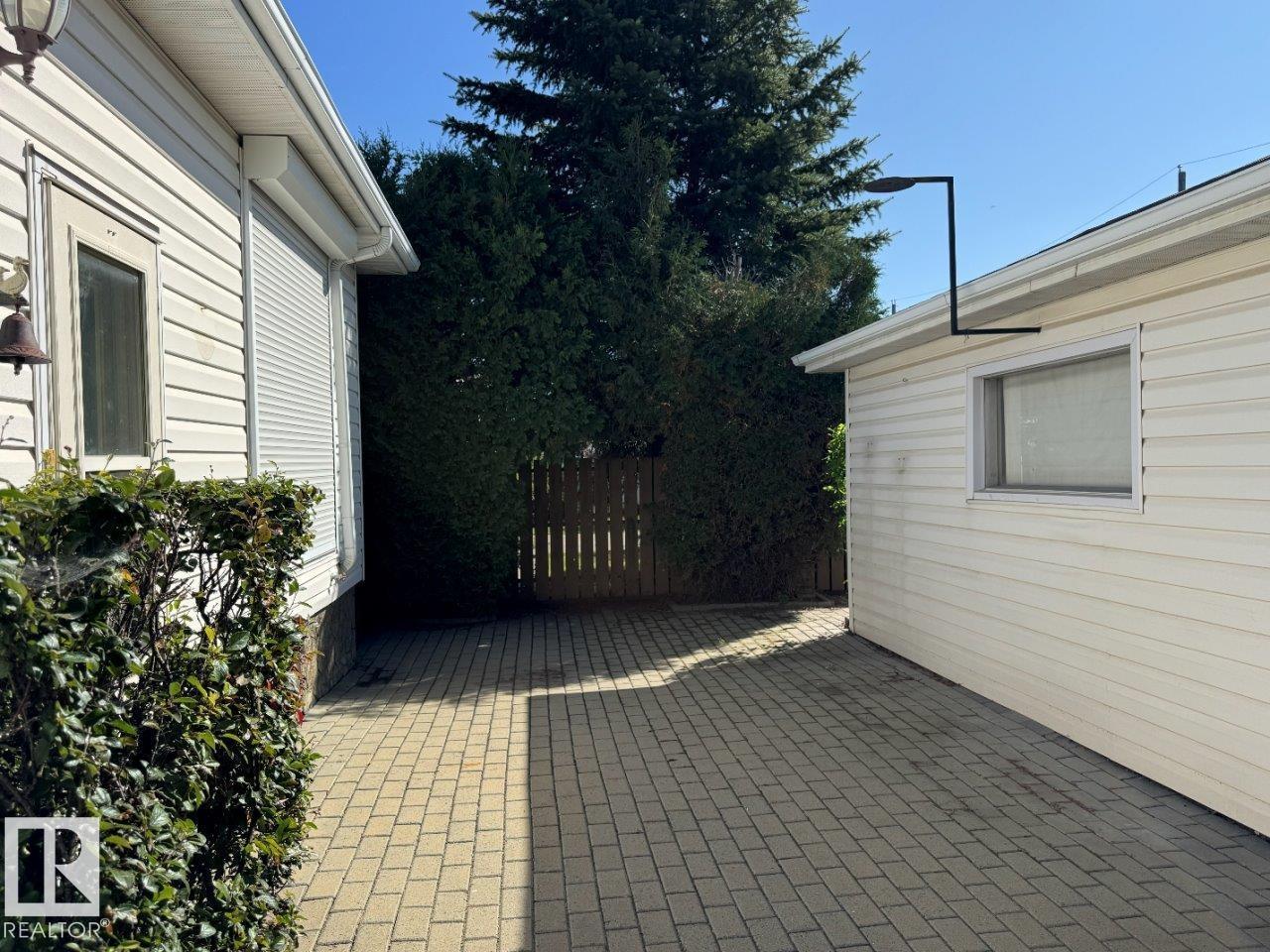 9119 130 Av NW, Edmonton, Alberta  T5E 0S1 - Photo 17 - E4509286