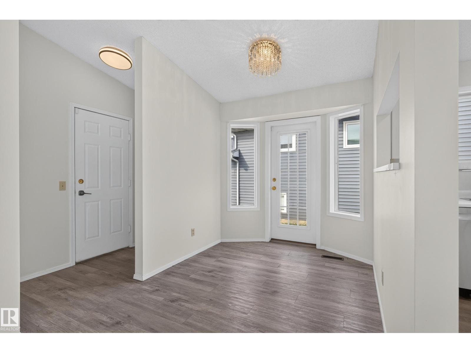 3722 34a Av NW NW, Edmonton, Alberta  T6L 4Z2 - Photo 7 - E4509476