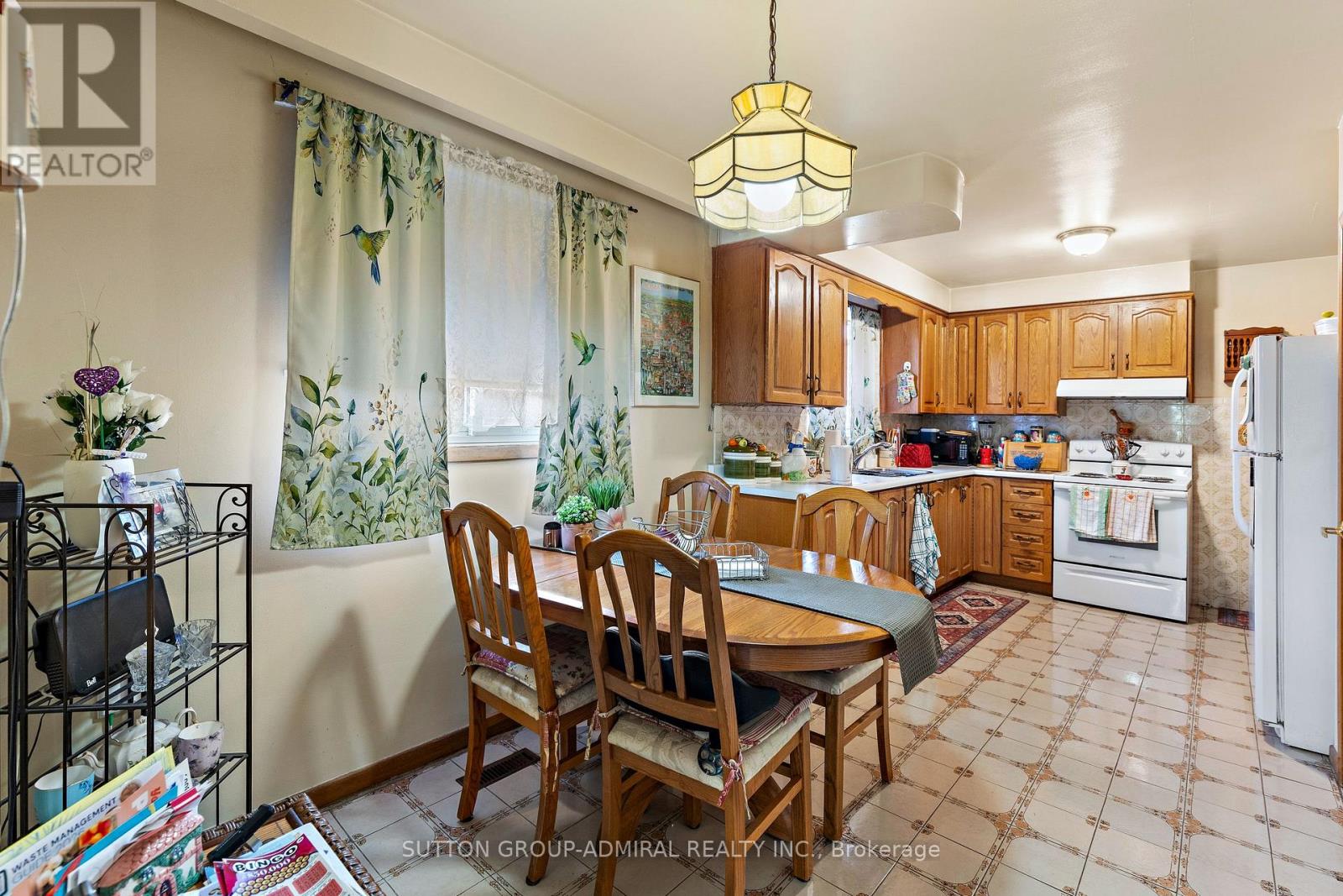 201 Derrydown Road, Toronto, Ontario  M3J 1S2 - Photo 13 - W13804920