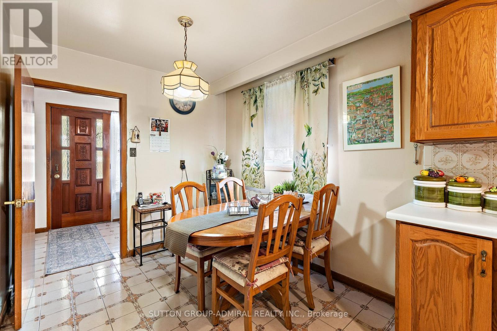 201 Derrydown Road, Toronto, Ontario  M3J 1S2 - Photo 14 - W13804920