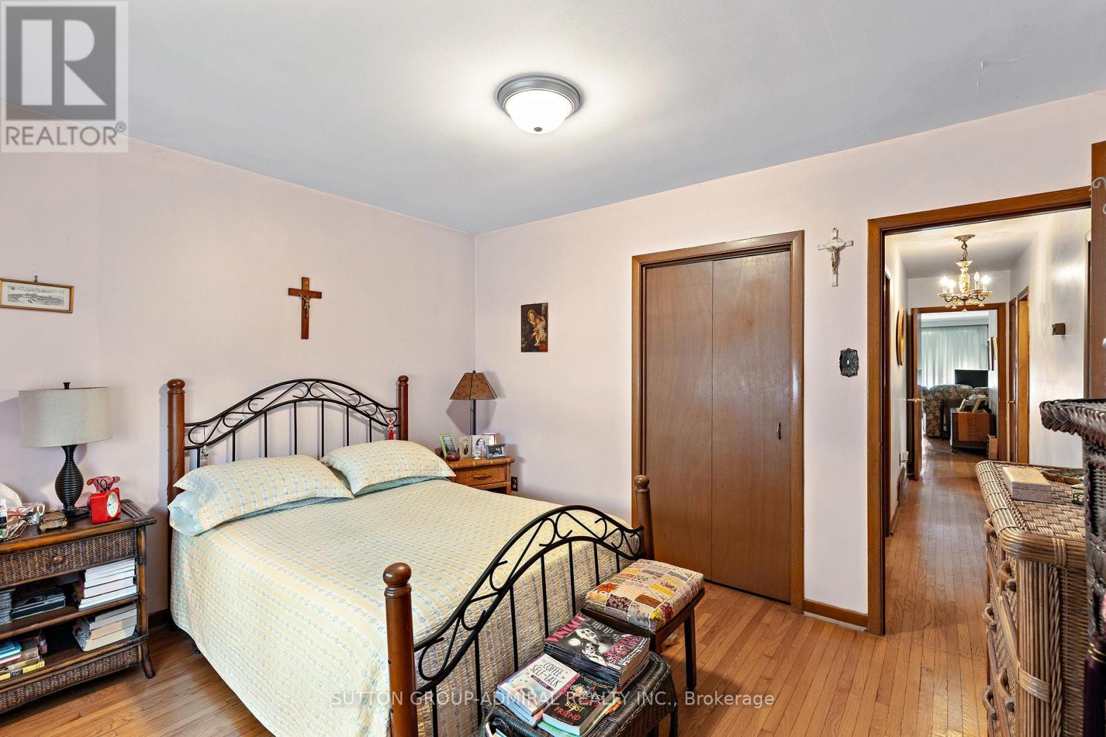 201 Derrydown Road, Toronto, Ontario  M3J 1S2 - Photo 23 - W13804920
