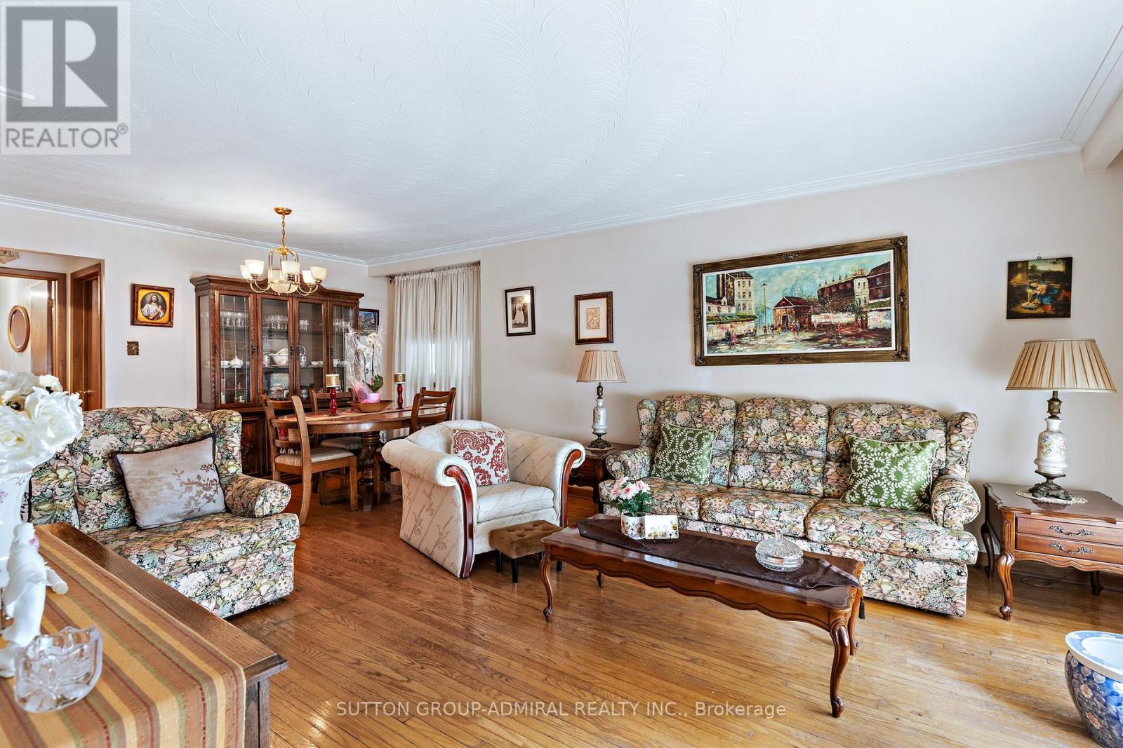 201 Derrydown Road, Toronto, Ontario  M3J 1S2 - Photo 5 - W13804920