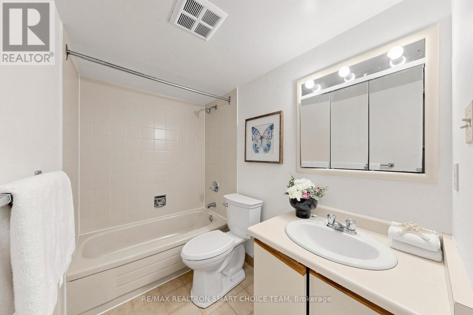 504 - 50 Kingsbridge Garden Circle, Mississauga, Ontario  L5R 1Y2 - Photo 18 - W13804924