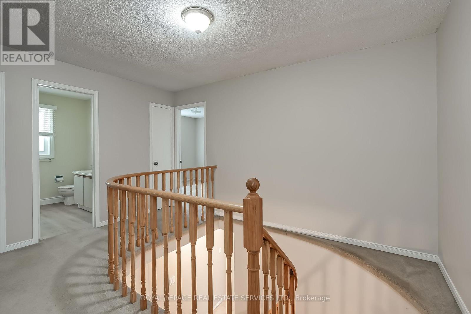 265 Mississaga Street, Oakville, Ontario  L6L 6J8 - Photo 21 - W13805000