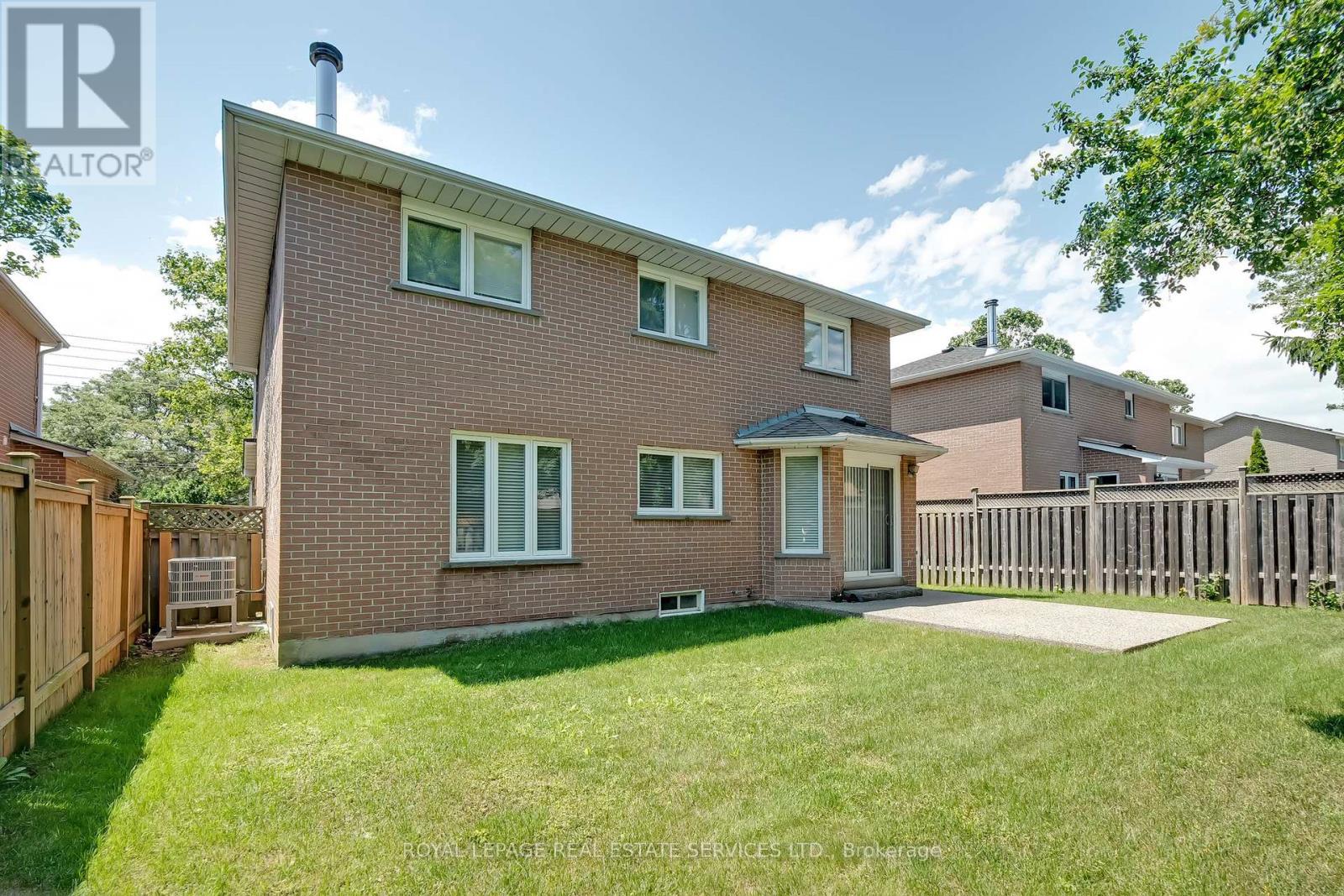 265 Mississaga Street, Oakville, Ontario  L6L 6J8 - Photo 32 - W13805000