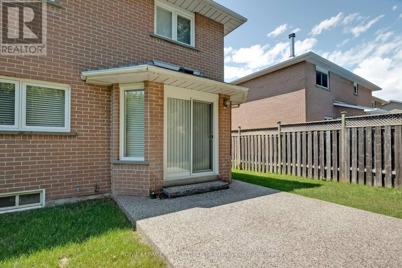 265 Mississaga Street, Oakville, Ontario  L6L 6J8 - Photo 34 - W13805000