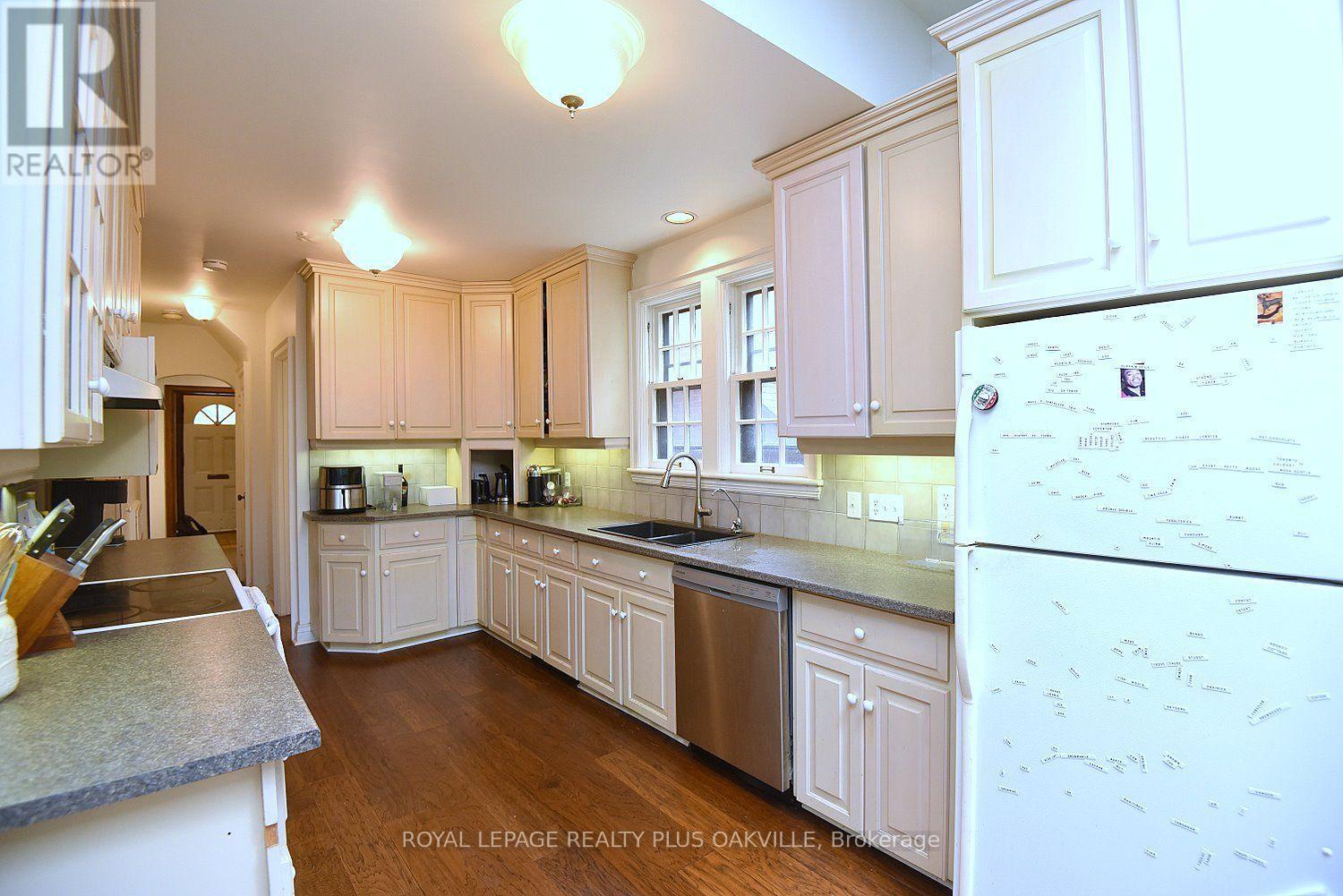 1236 King Street W, Hamilton, Ontario  L8S 1M6 - Photo 12 - X13804960
