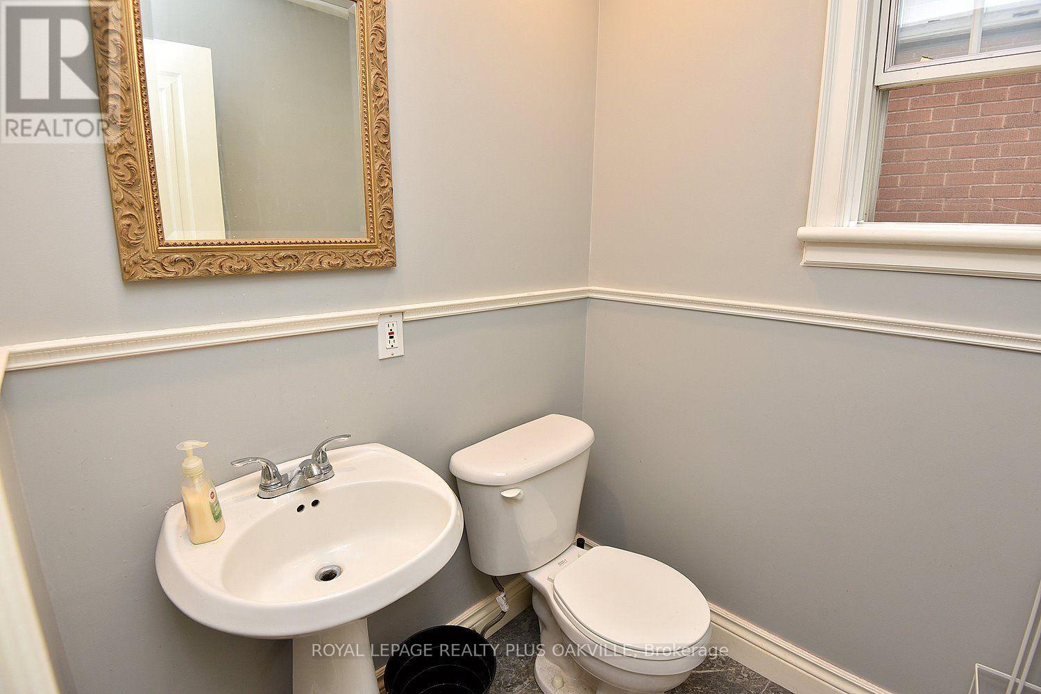 1236 King Street W, Hamilton, Ontario  L8S 1M6 - Photo 17 - X13804960