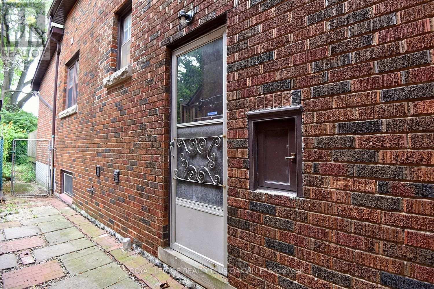1236 King Street W, Hamilton, Ontario  L8S 1M6 - Photo 34 - X13804960
