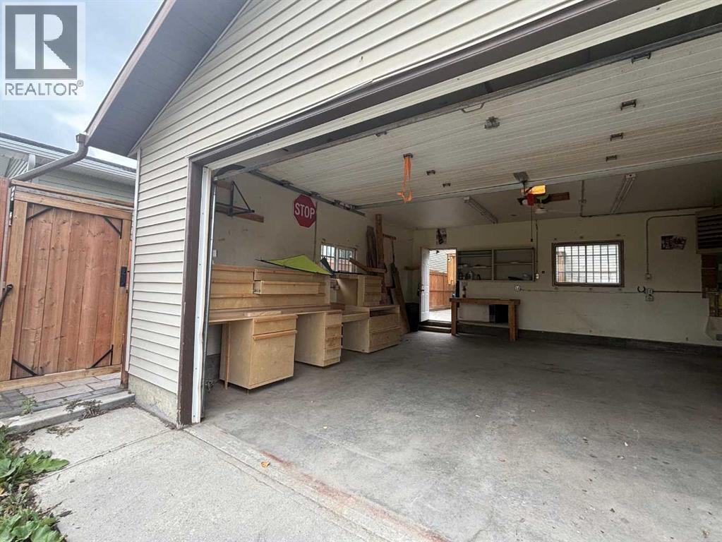 52 Beacham Road Nw, Calgary, Alberta  T3K 1S4 - Photo 28 - A2312179