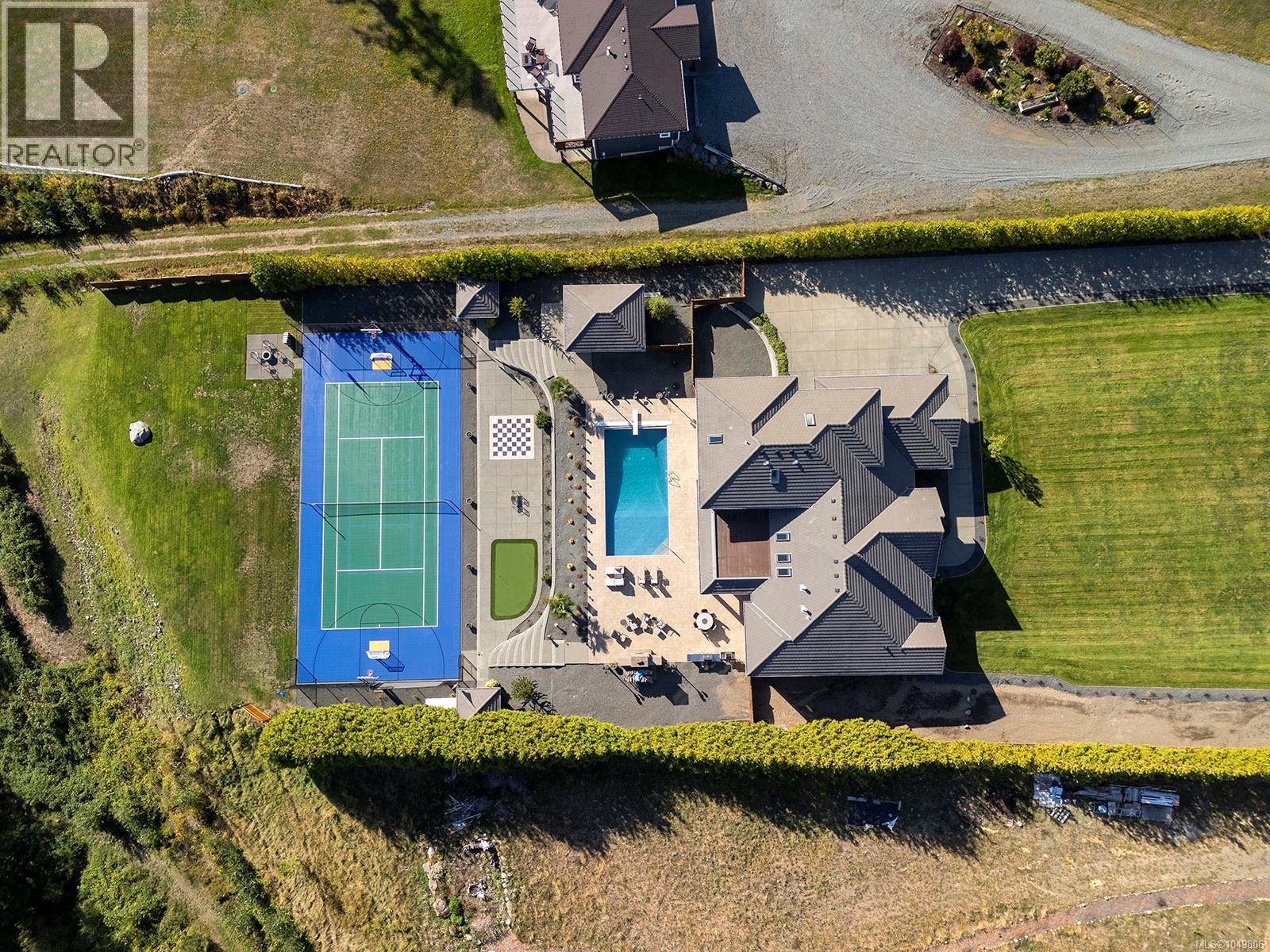 6480 Eagles Dr, Courtenay, British Columbia  V9J 1V3 - Photo 45 - 1049806