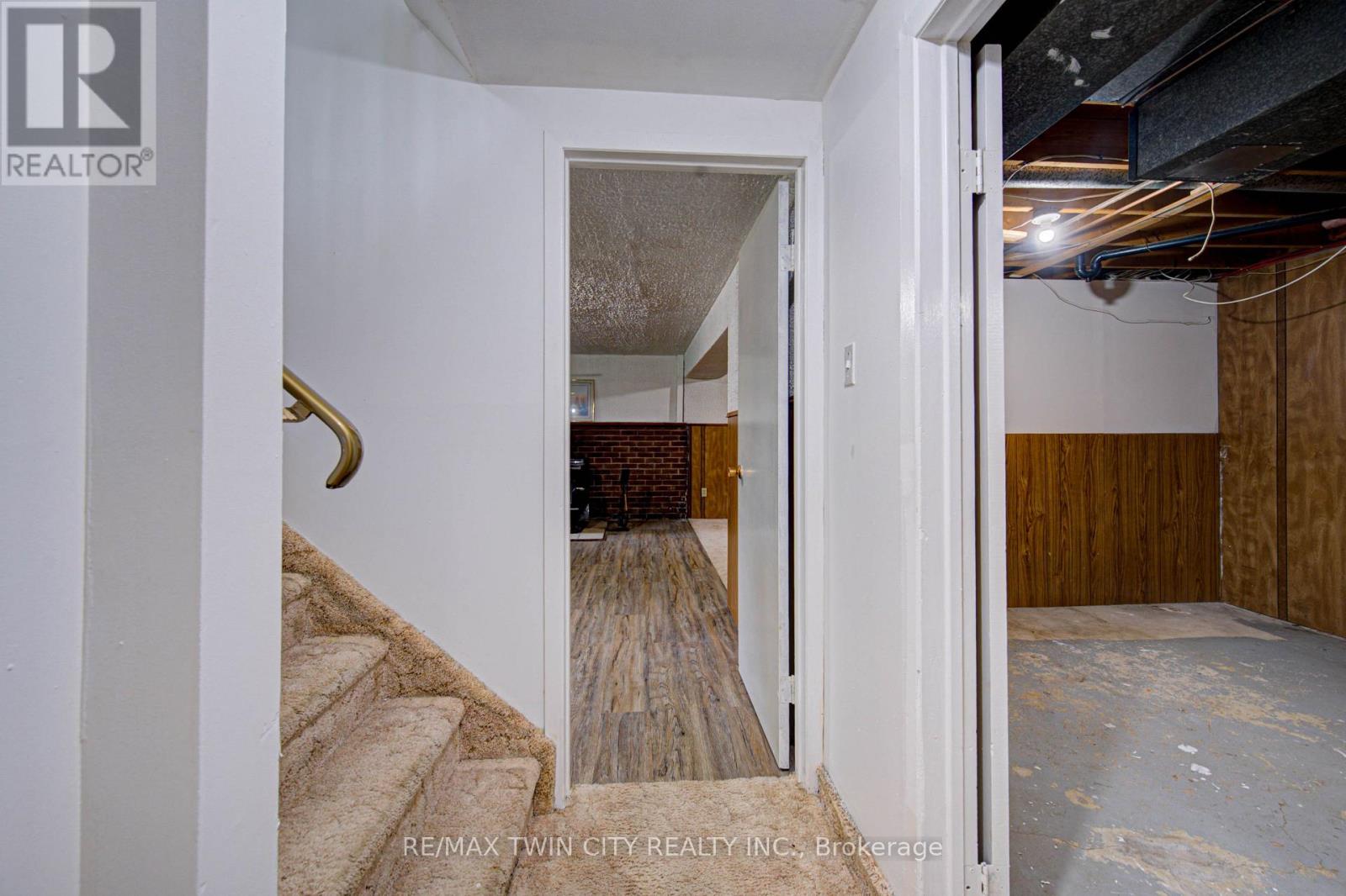602 Highpoint Avenue, Waterloo, Ontario  N2L 4N1 - Photo 20 - X13803276