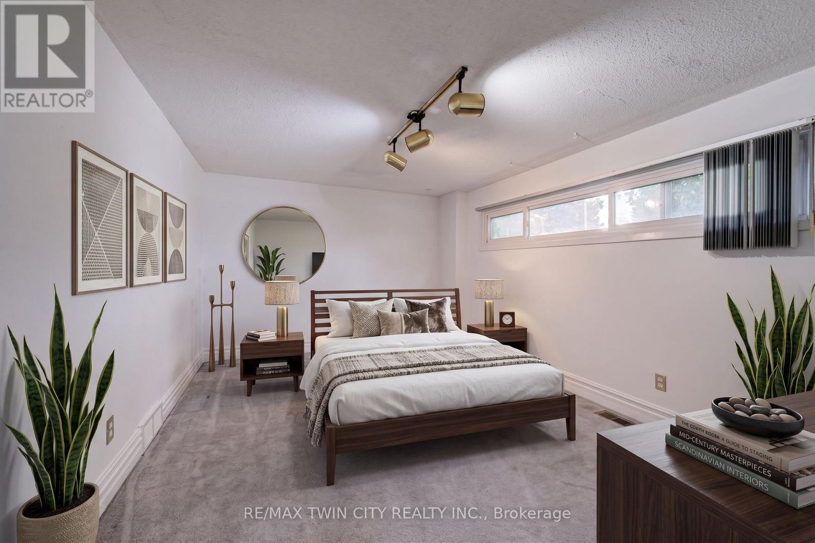 602 Highpoint Avenue, Waterloo, Ontario  N2L 4N1 - Photo 21 - X13803276