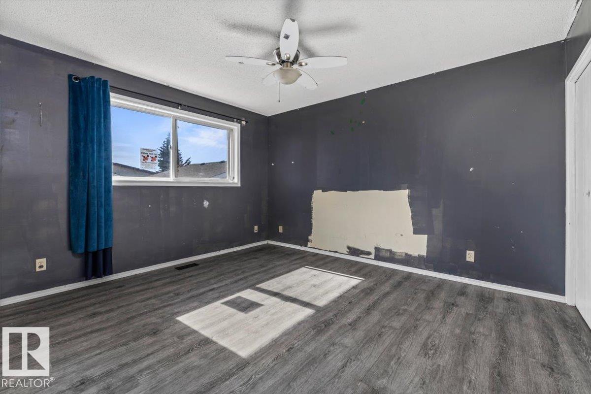 329 Warwick Rd Nw, Edmonton, Alberta  T5X 4R1 - Photo 18 - E4509479