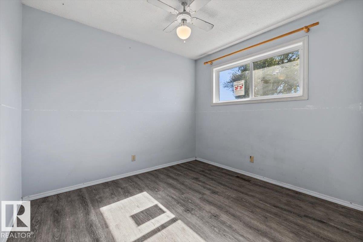329 Warwick Rd Nw, Edmonton, Alberta  T5X 4R1 - Photo 20 - E4509479