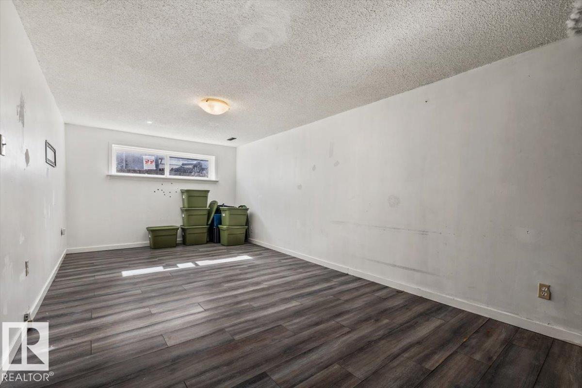329 Warwick Rd Nw, Edmonton, Alberta  T5X 4R1 - Photo 22 - E4509479