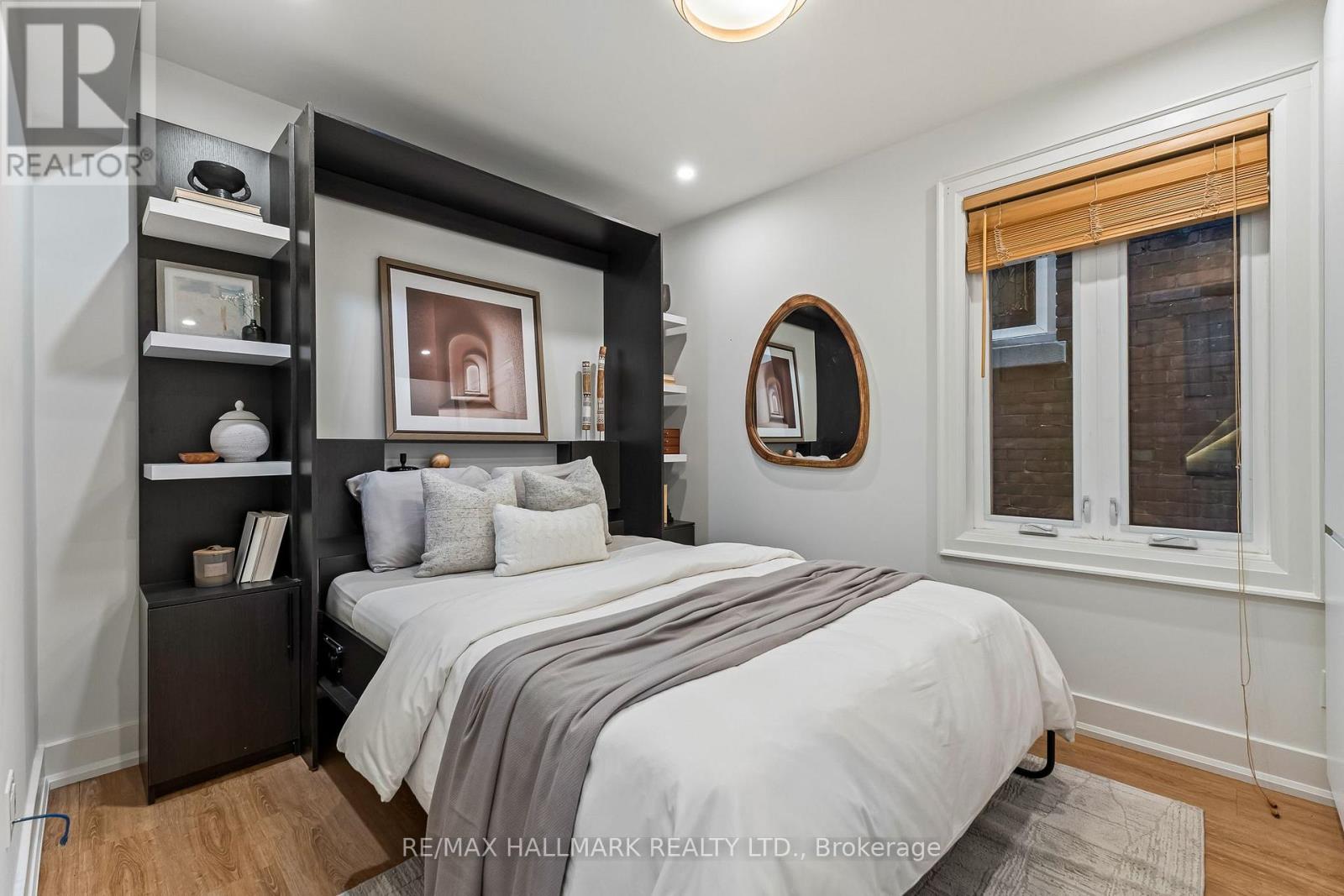 40 Fernwood Park Avenue, Toronto, Ontario  M4E 3G1 - Photo 31 - E13786220