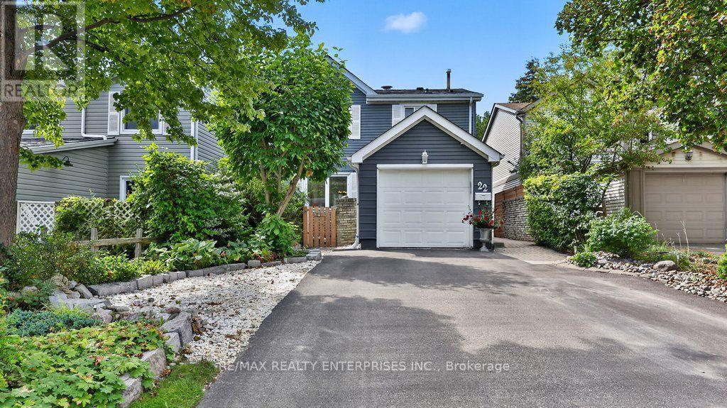 22 MONTEREY AVENUE Brampton (Heart Lake West) Ontario Canada L6Z1B5 3