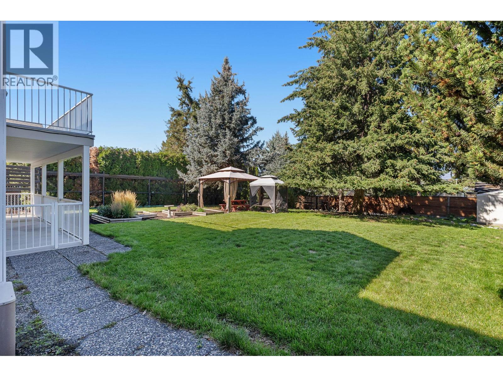 416 Quilchena Drive, Kelowna, British Columbia  V1W 4T7 - Photo 42 - 10400640