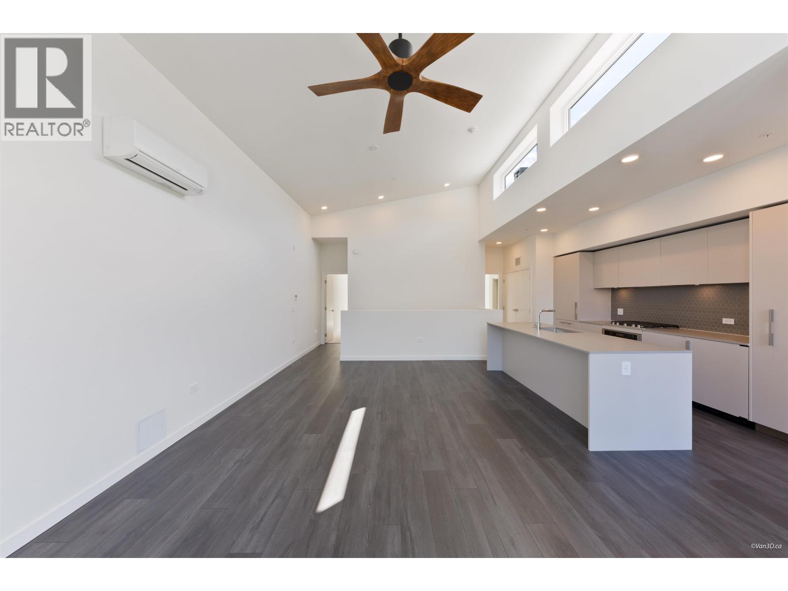 208 1502 Scott Crescent, Squamish, British Columbia  V8B 1G4 - Photo 5 - R3163990