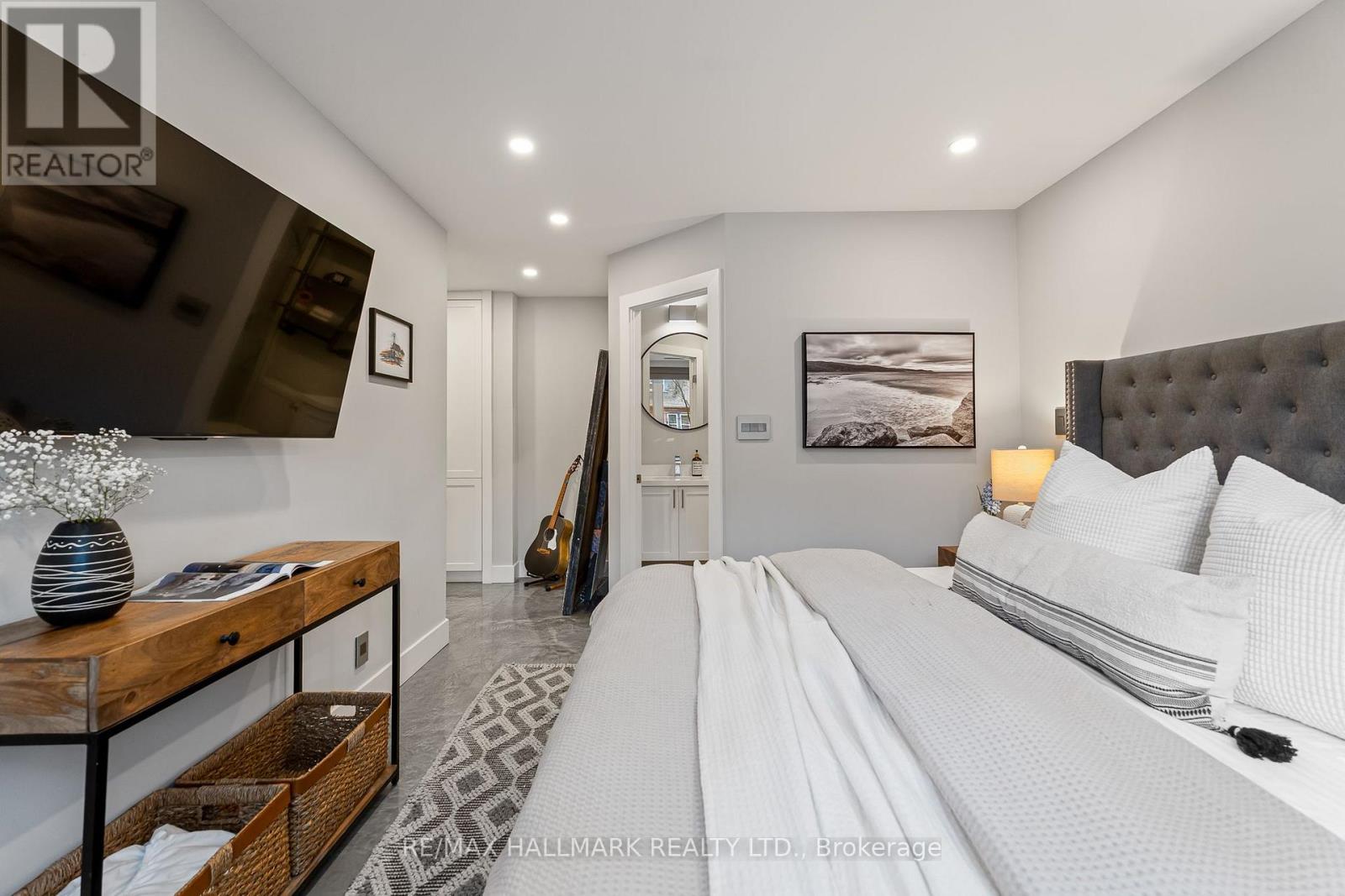 201 - 2365 Queen Street E, Toronto, Ontario  M4E 1H2 - Photo 21 - E13788264