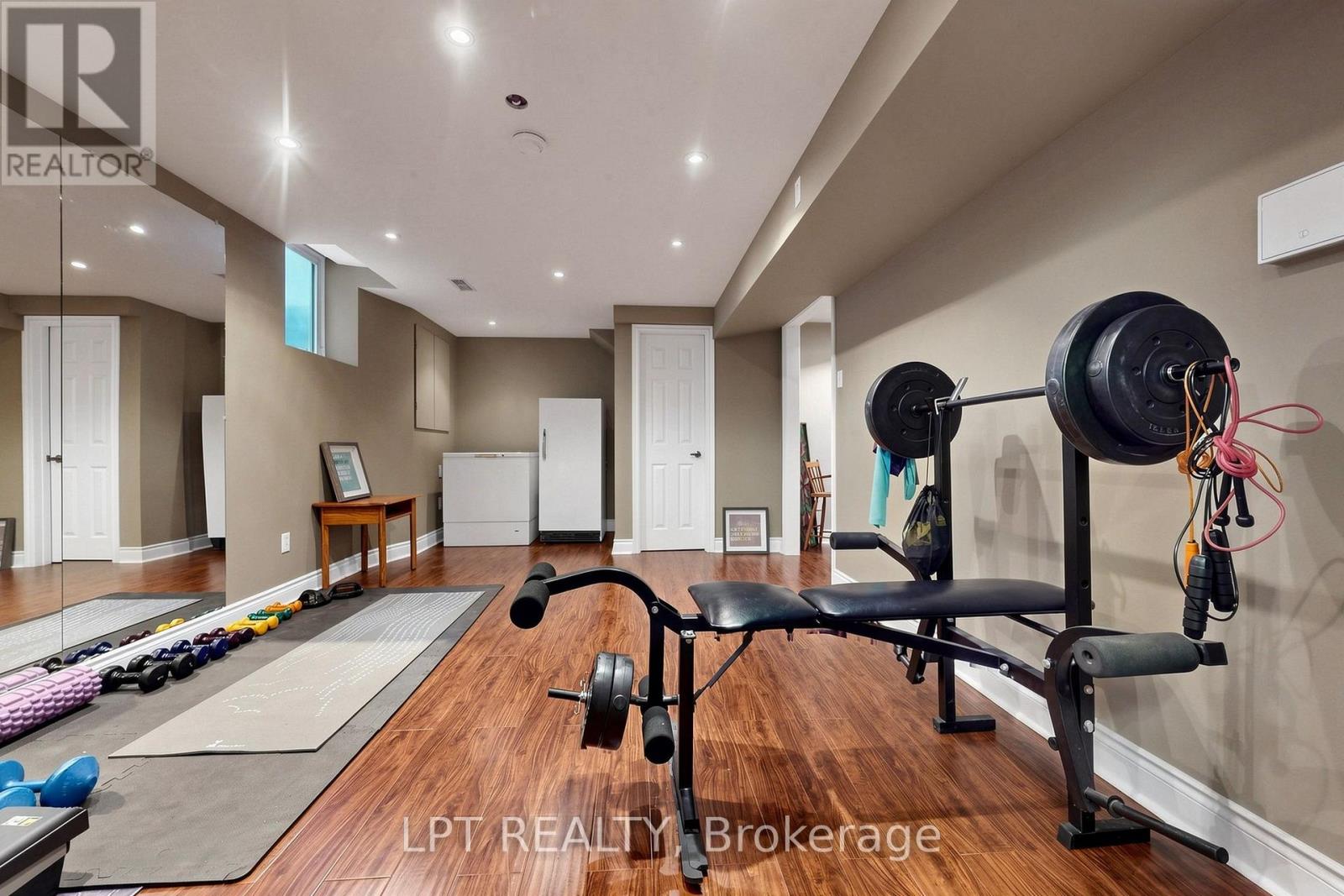 1579 Lovelady Crescent, Mississauga, Ontario  L4W 2Y9 - Photo 46 - W13804852