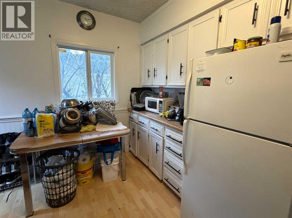 5007 45 Avenue, Taber, Alberta  T1G 1A8 - Photo 8 - A2345430