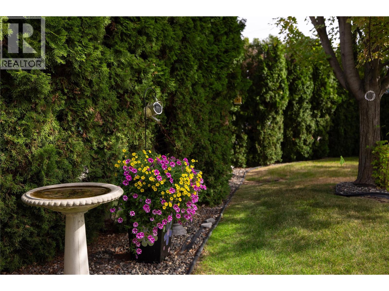 100 Palmer Road Unit# 39, Vernon, British Columbia  V1H 2H8 - Photo 10 - 10401359