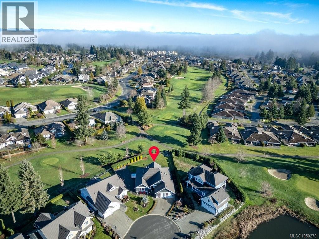 229 1290 Crown Isle Dr, Courtenay, British Columbia  V9N 0B8 - Photo 4 - 1050270